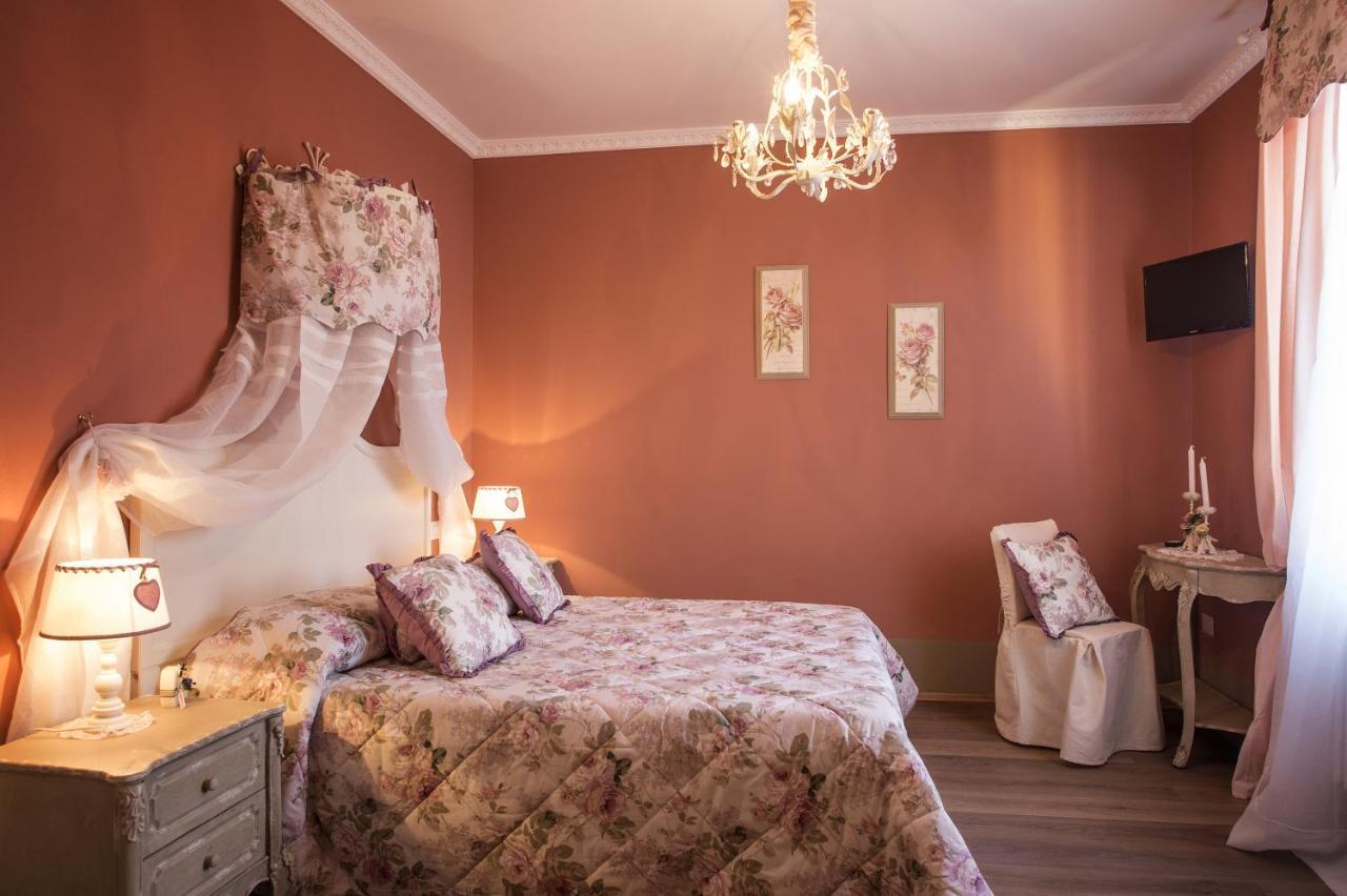 B&B Il Biancospino Abbadia San Salvator Pokój zdjęcie